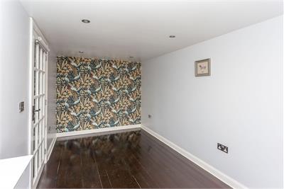 20 Milton Crescent,
Edinburgh,
EH15 3PQ - image 19