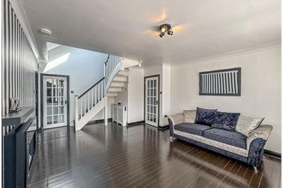 20 Milton Crescent,
Edinburgh,
EH15 3PQ - image 7
