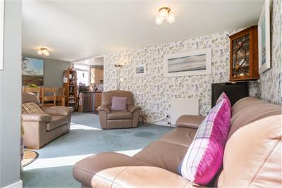 2 Craigmount Court,
Edinburgh,
EH4 8HL - image 4