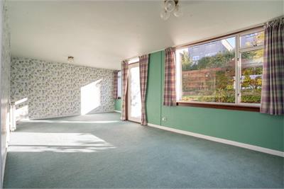 2 Craigmount Court, Edinburgh, EH4 8HL - image 6