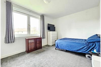 9/5 Northfield Farm Avenue, Edinburgh, EH8 7QW - image 7