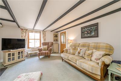 15 Duns Road, Swinton, Duns, TD11 3JB - image 3