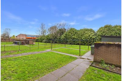 Seedhill Road Paisley - image 16