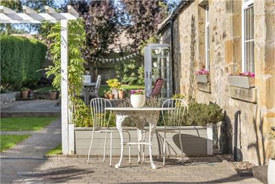 34 Main Street,
Mid Calder,
West Lothian,
EH53 0AN - image 39