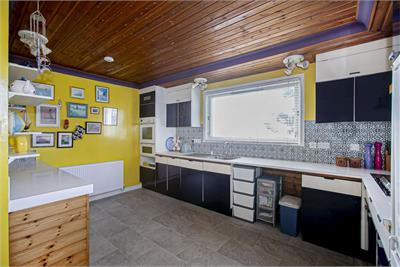 9 West Harbour Road, Charlestown, KY11 3ET - image 5