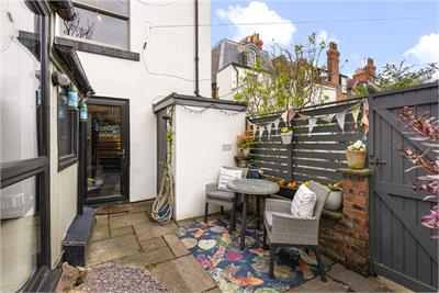 Hope Cottage,
53 Westgate,
North Berwick,
East Lothian,
EH39 4AG - image 26