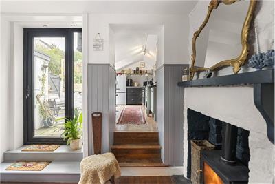 Hope Cottage,
53 Westgate,
North Berwick,
East Lothian,
EH39 4AG - image 7