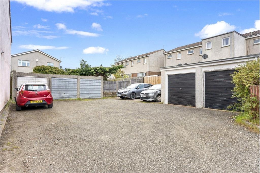 24 Howden Hall Loan,
Liberton,
Edinburgh,
EH16 6UY - image 21