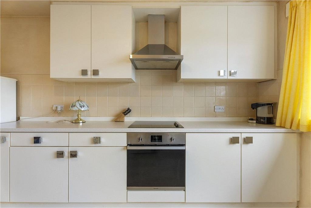 24 Howden Hall Loan,
Liberton,
Edinburgh,
EH16 6UY - image 9