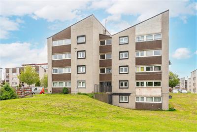 4/14 Calder Grove, Edinburgh, EH11 4ND - image 1