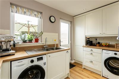 18 Stoneybank Court,
Musselburgh,
EH21 6TP - image 6