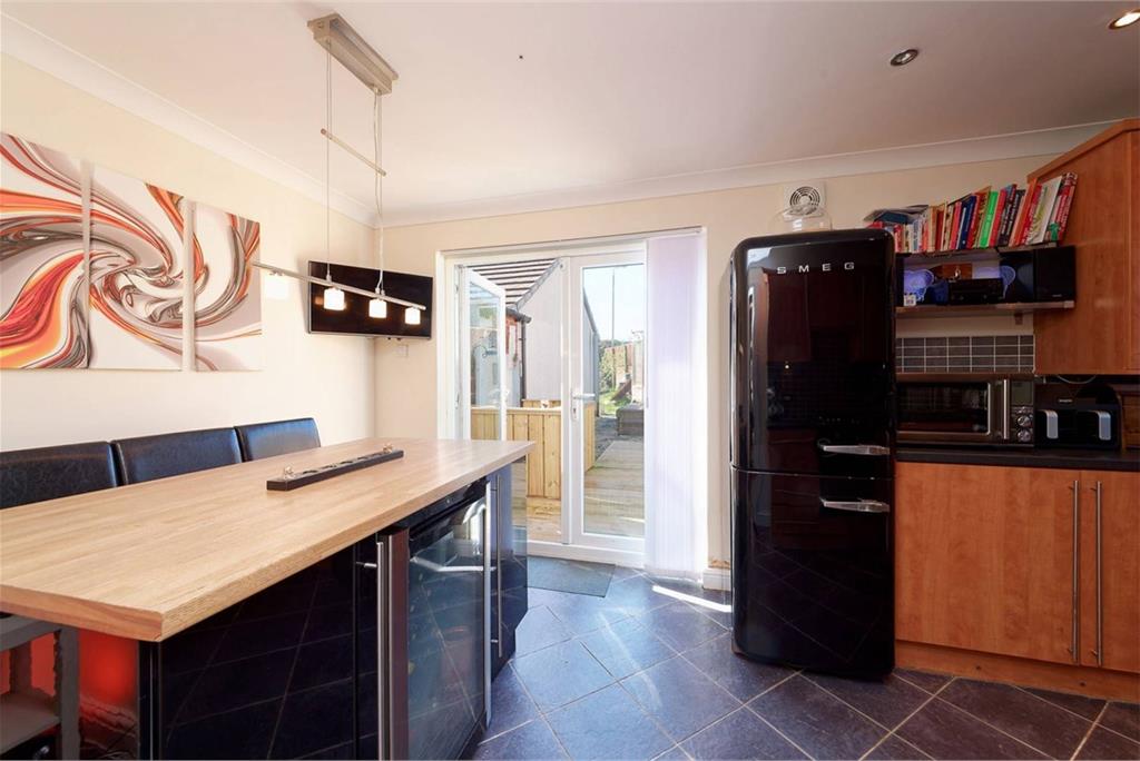 2 Sharlee Wynd, , West Kilbride, KA23 9FD - image 3