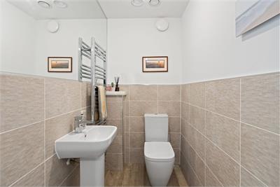 22 Mauseley Park, Edinburgh, EH4 8FB - image 15