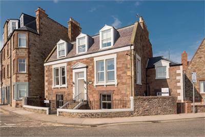 Beach House, 8 Melbourne Road, North Berwick, EH39 4JP - image 1