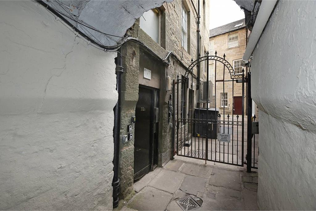 112A/11 West Bow, Old Town, Edinburgh, EH1 2HH - image 15