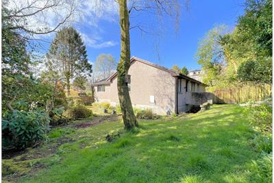 Thalassa,
Victoria Road,
Hunters Quay,
Dunoon,
PA23 8JY - image 25