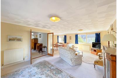 Thalassa,
Victoria Road,
Hunters Quay,
Dunoon,
PA23 8JY - image 8