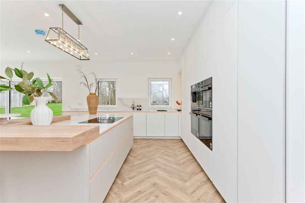 The Hazel, 7 Inveroe Steadings, Balerno, Edinburgh, EH14 7FL - image 6