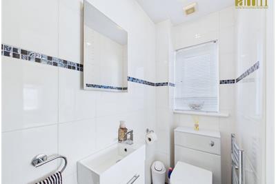 Castleview Ave
Paisley - image 7