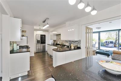 8 Mains Gardens, Tranent, East Lothian, EH33 1FB - image 5