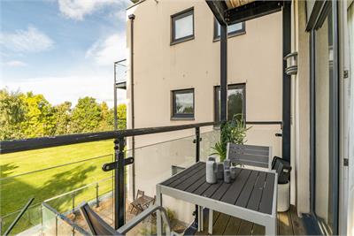 2/4 Burnbrae Park, Edinburgh, EH12 8AN - image 15