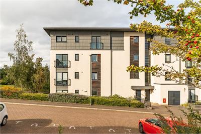 2/4 Burnbrae Park, Edinburgh, EH12 8AN - image 20