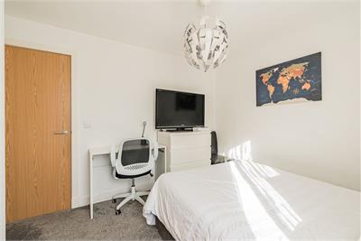 2/4 Burnbrae Park, Edinburgh, EH12 8AN - image 25