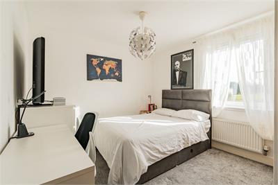 2/4 Burnbrae Park, Edinburgh, EH12 8AN - image 8