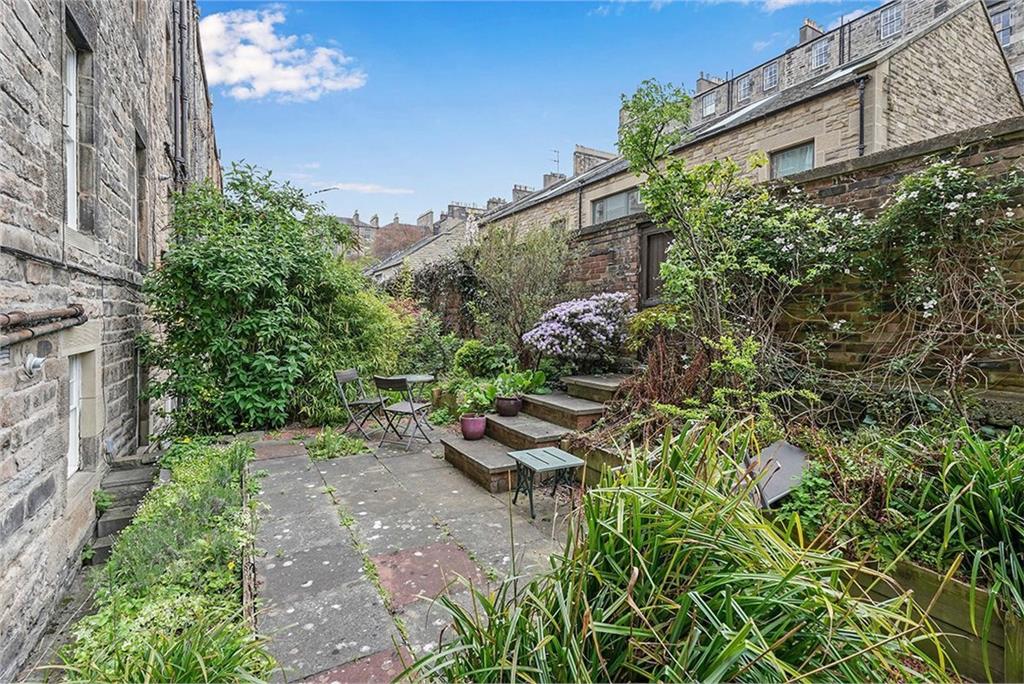 67/6 Cumberland Street, Edinburgh, EH3 6RD - image 14