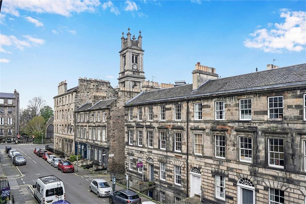 67/6 Cumberland Street, Edinburgh, EH3 6RD - image 15