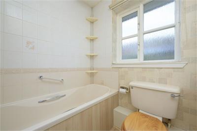 18 Letham Gait, Dalgety Bay, KY11 9GT - image 16