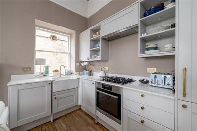8/2 Greenhill Park, Edinburgh, EH10 4DW - image 13