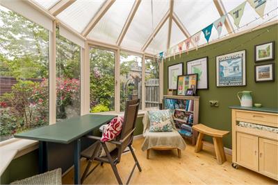 8/2 Greenhill Park, Edinburgh, EH10 4DW - image 24