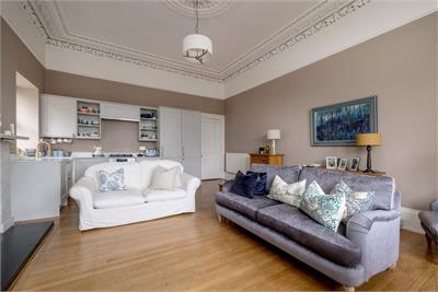 8/2 Greenhill Park, Edinburgh, EH10 4DW - image 8