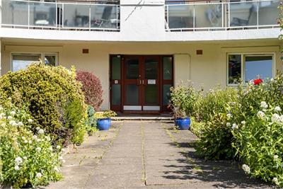 4/17 Orchard Brae Avenue, Edinburgh, EH4 2HW - image 13