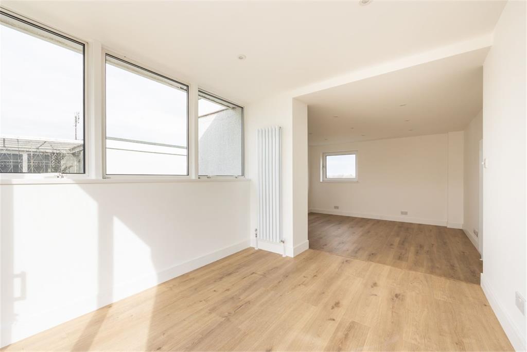 4/17 Orchard Brae Avenue, Edinburgh, EH4 2HW - image 17