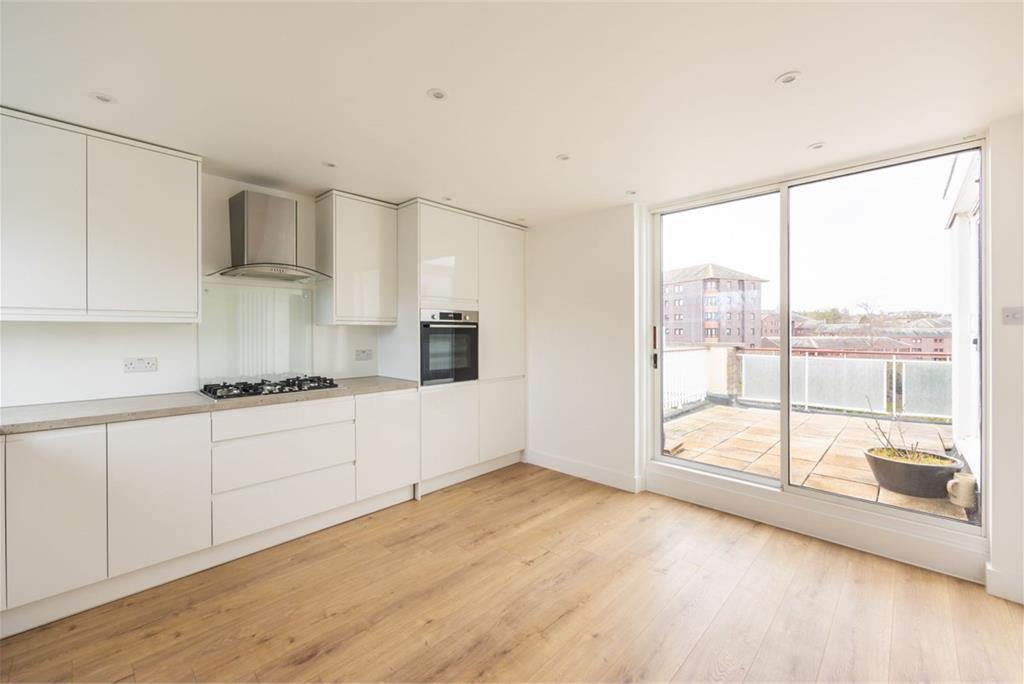 4/17 Orchard Brae Avenue, Edinburgh, EH4 2HW - image 20