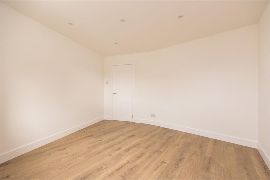 4/17 Orchard Brae Avenue, Edinburgh, EH4 2HW - image 26