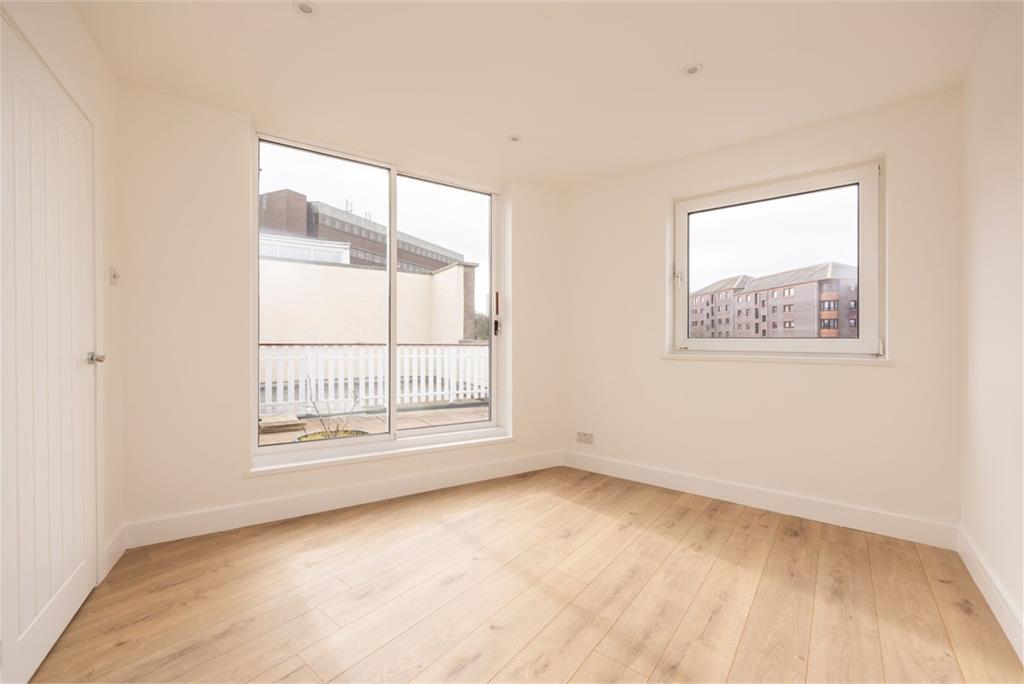 4/17 Orchard Brae Avenue, Edinburgh, EH4 2HW - image 27