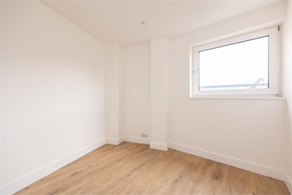 4/17 Orchard Brae Avenue, Edinburgh, EH4 2HW - image 29