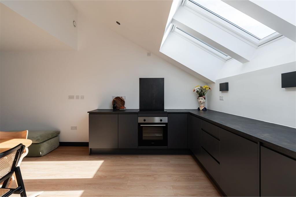 32/41 Dryden Street, Edinburgh, EH7 4GQ - image 2