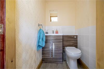 37 Halbeath Road, Dunfermline, KY12 7QZ - image 12