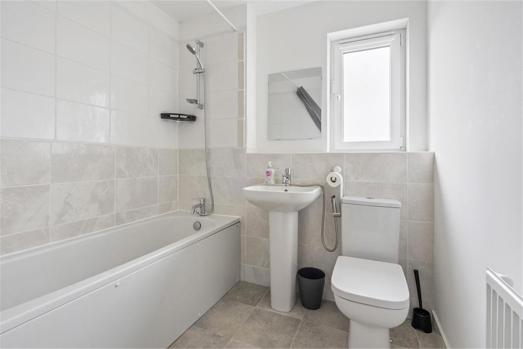 Flat 9,
49 Milligan Drive,
Edinburgh,
EH16 4DA - image 13