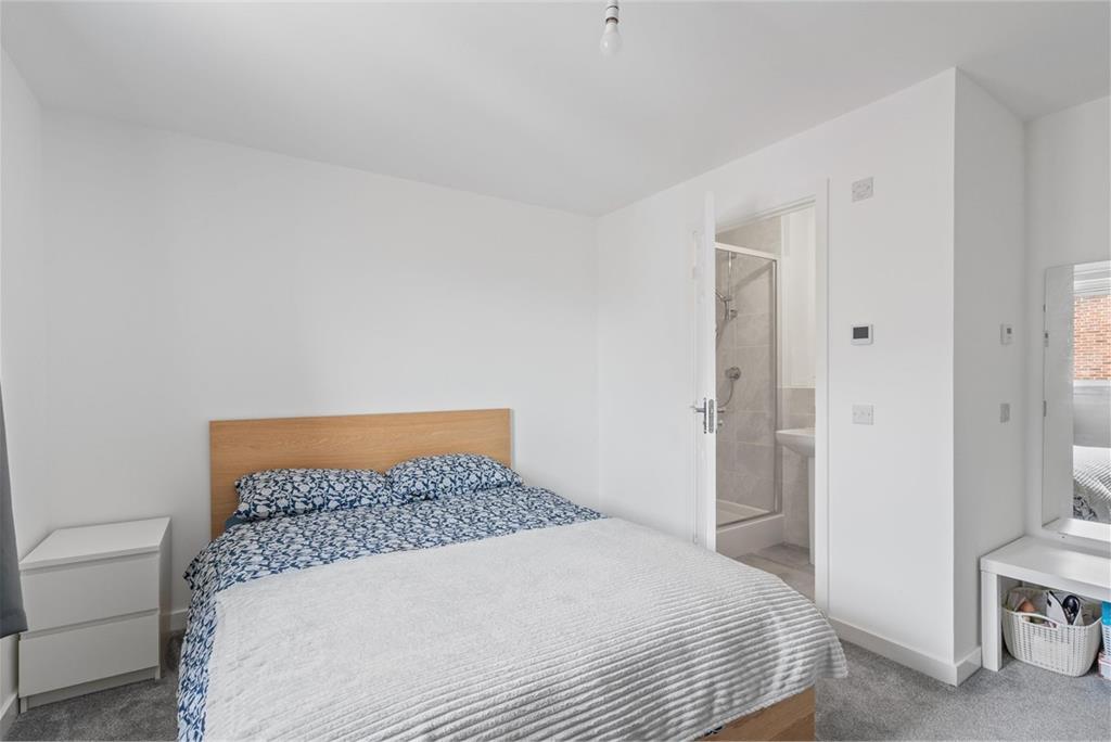Flat 9,
49 Milligan Drive,
Edinburgh,
EH16 4DA - image 10