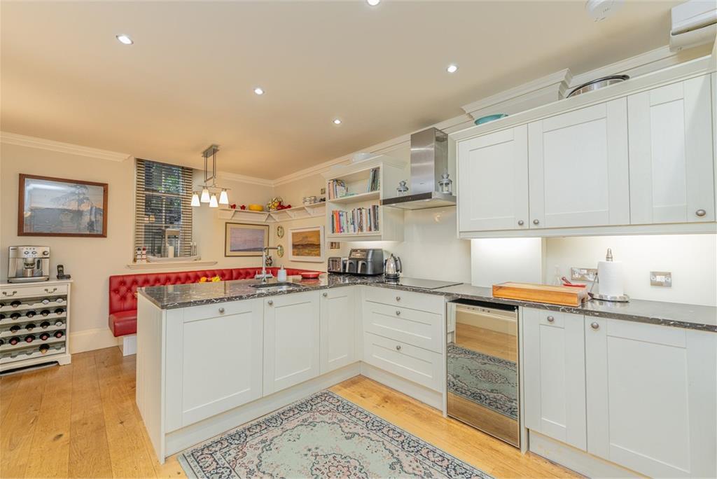 3c Northumberland Street South East Lane,
Edinburgh,
EH3 6LP - image 5