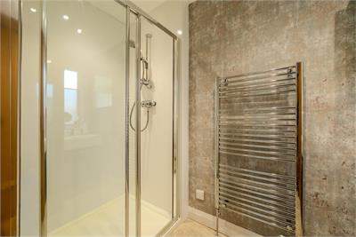Parkdale,
Croft Park,
Kelso,
TD5 7ET - image 10