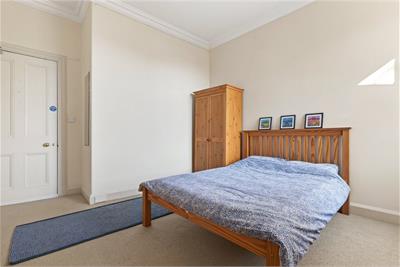 20 3F2 Spottiswoode Road,
Marchmont,
Edinburgh,
EH9 1BQ - image 11