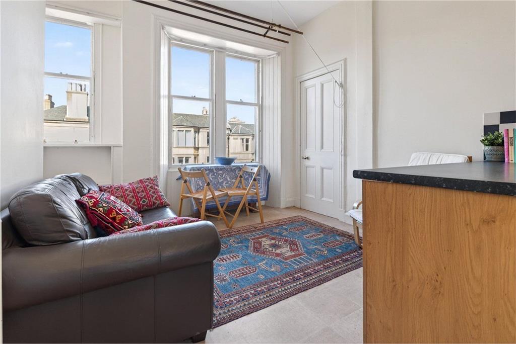 20 3F2 Spottiswoode Road,
Marchmont,
Edinburgh,
EH9 1BQ - image 14