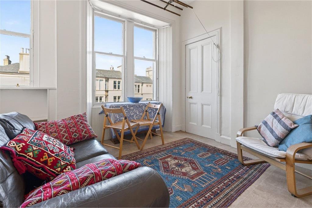 20 3F2 Spottiswoode Road,
Marchmont,
Edinburgh,
EH9 1BQ - image 15
