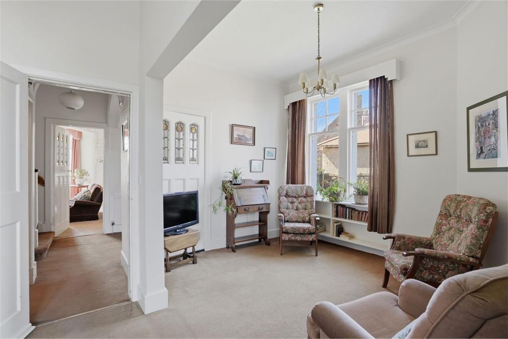 Eastrigg, Queen's Road, Dunbar, EH42 1LN - image 4